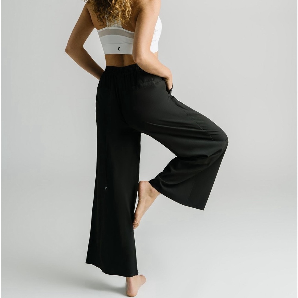 ZYIA Black Montmartre Wide Leg Pants